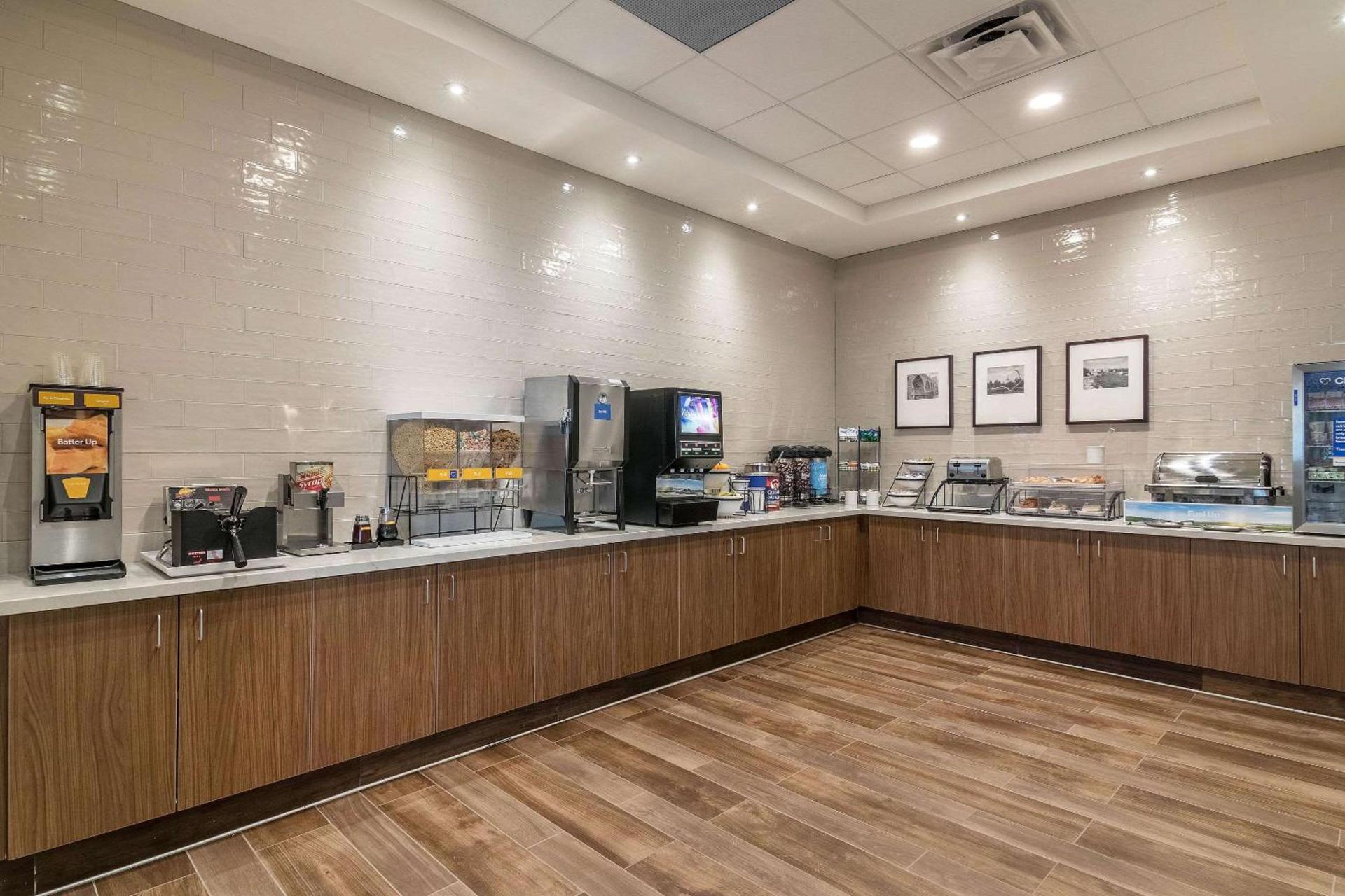 Comfort Inn Plymouth-Minneapolis photo 19