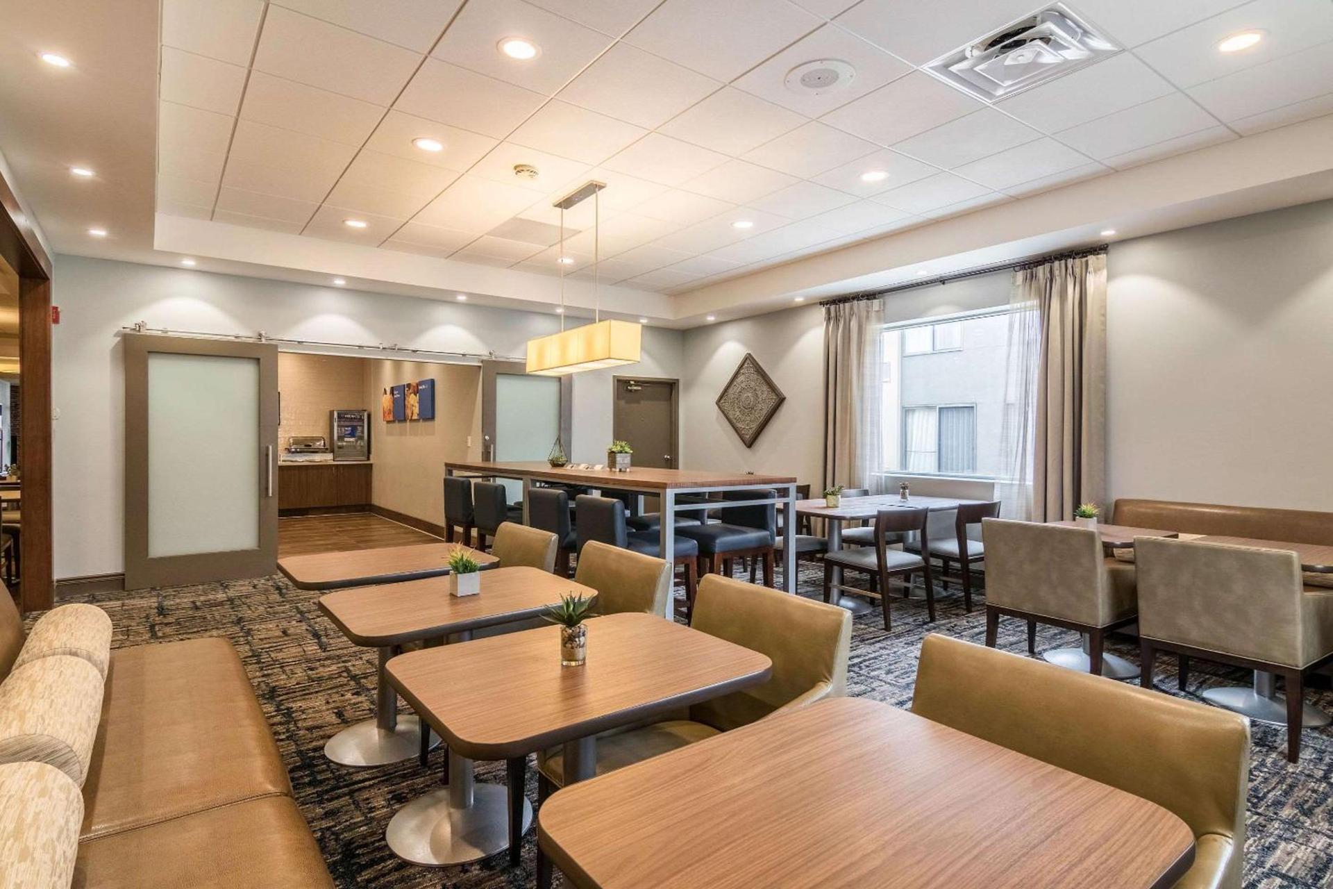 Comfort Inn Plymouth-Minneapolis photo 22