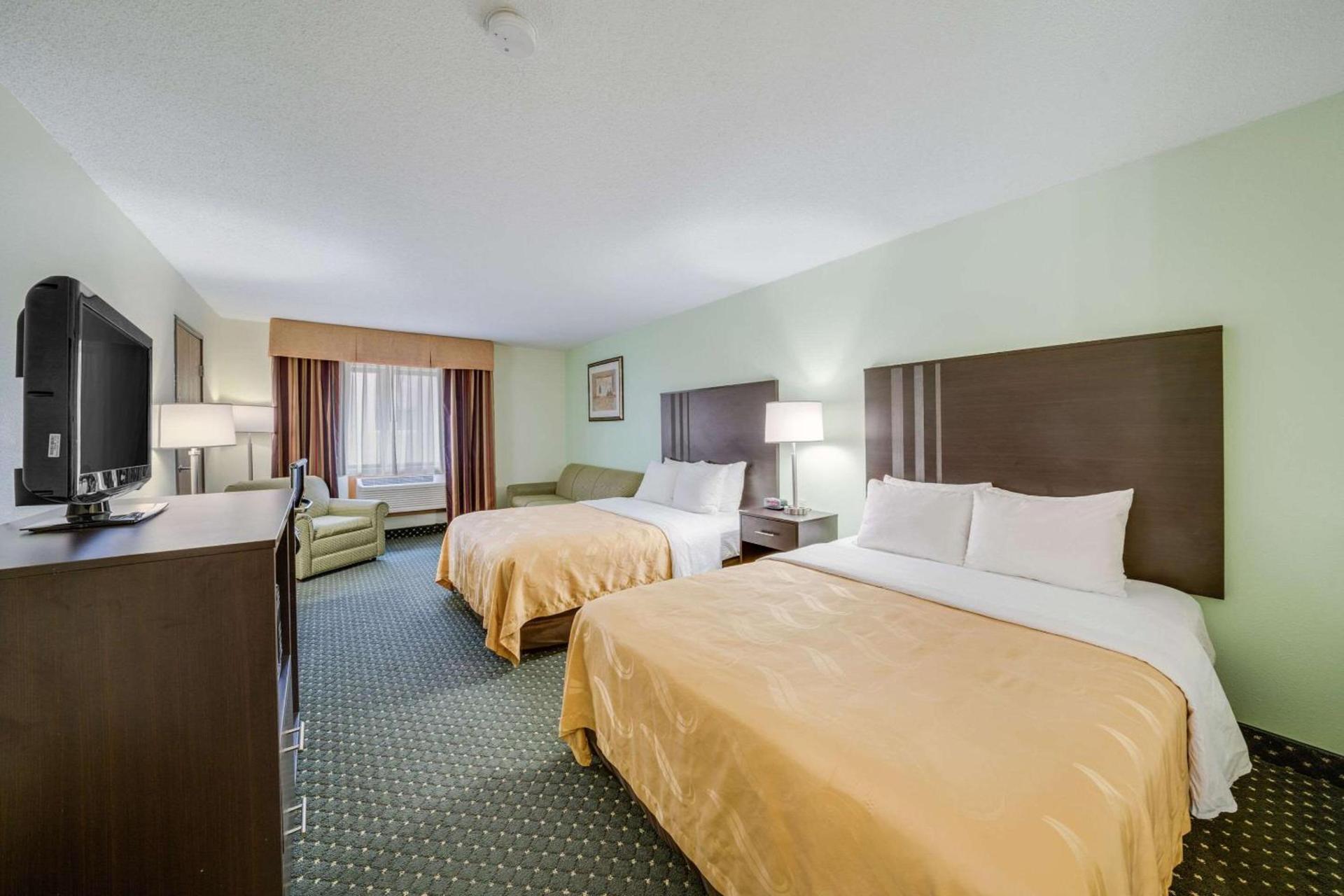 Quality Inn & Suites Sioux Falls South photo 19