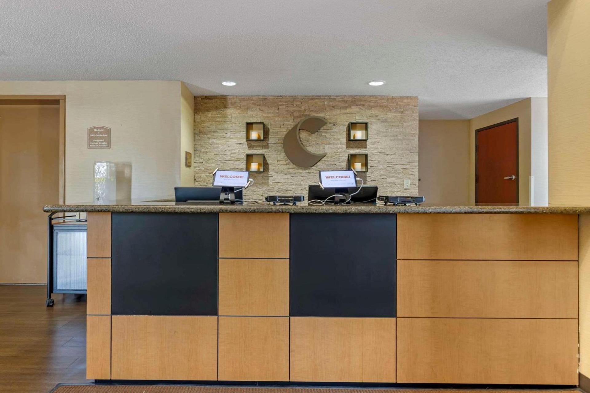 Comfort Inn & Suites Seguin photo 6