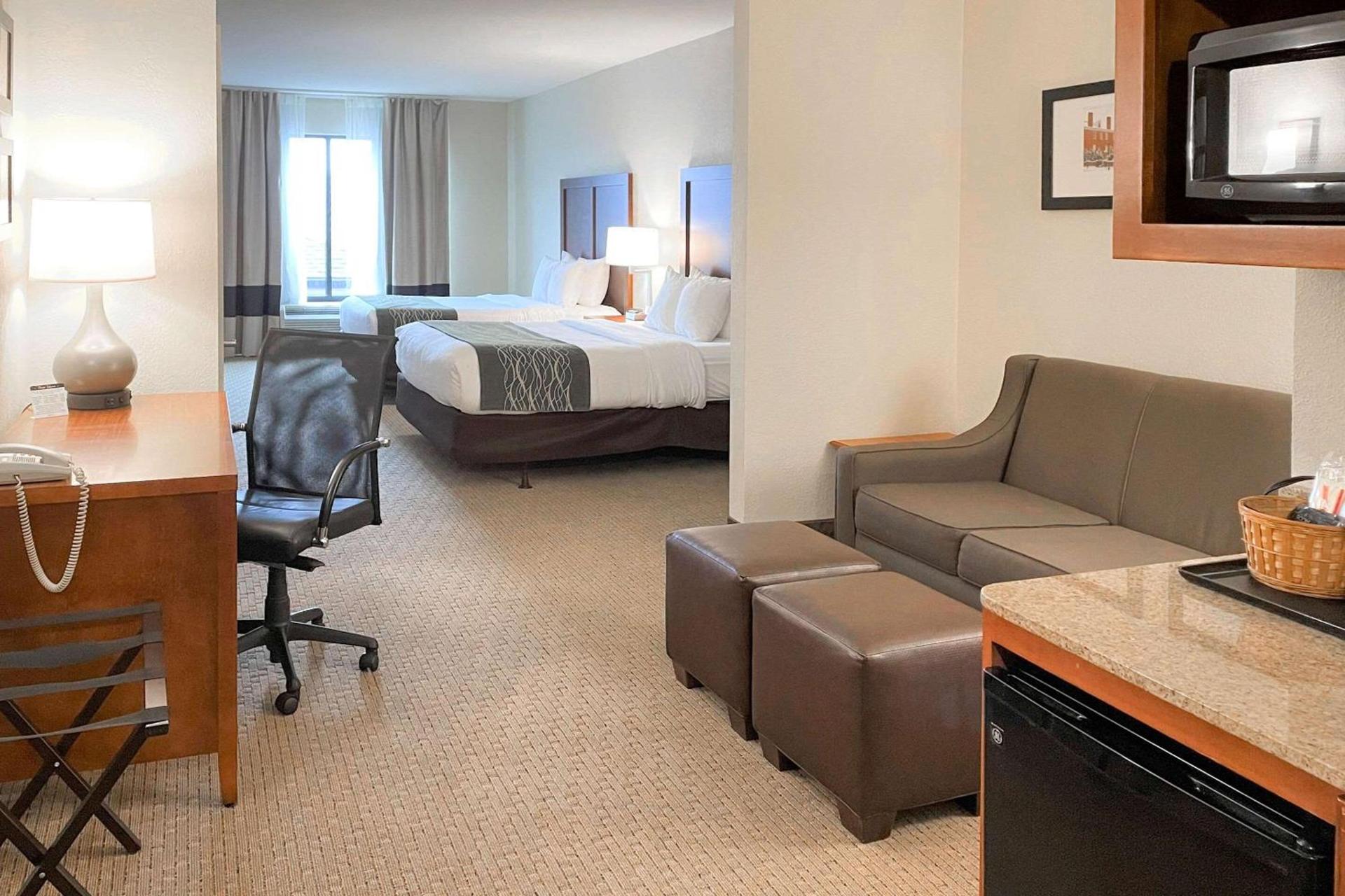 Comfort Inn & Suites Rogersville photo 12