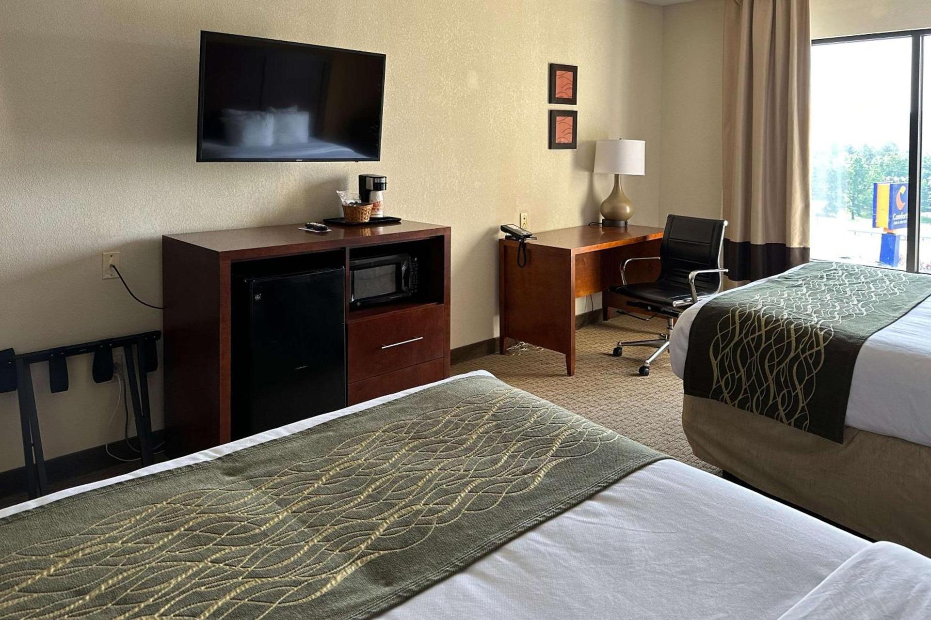 Comfort Inn & Suites Rogersville photo 15