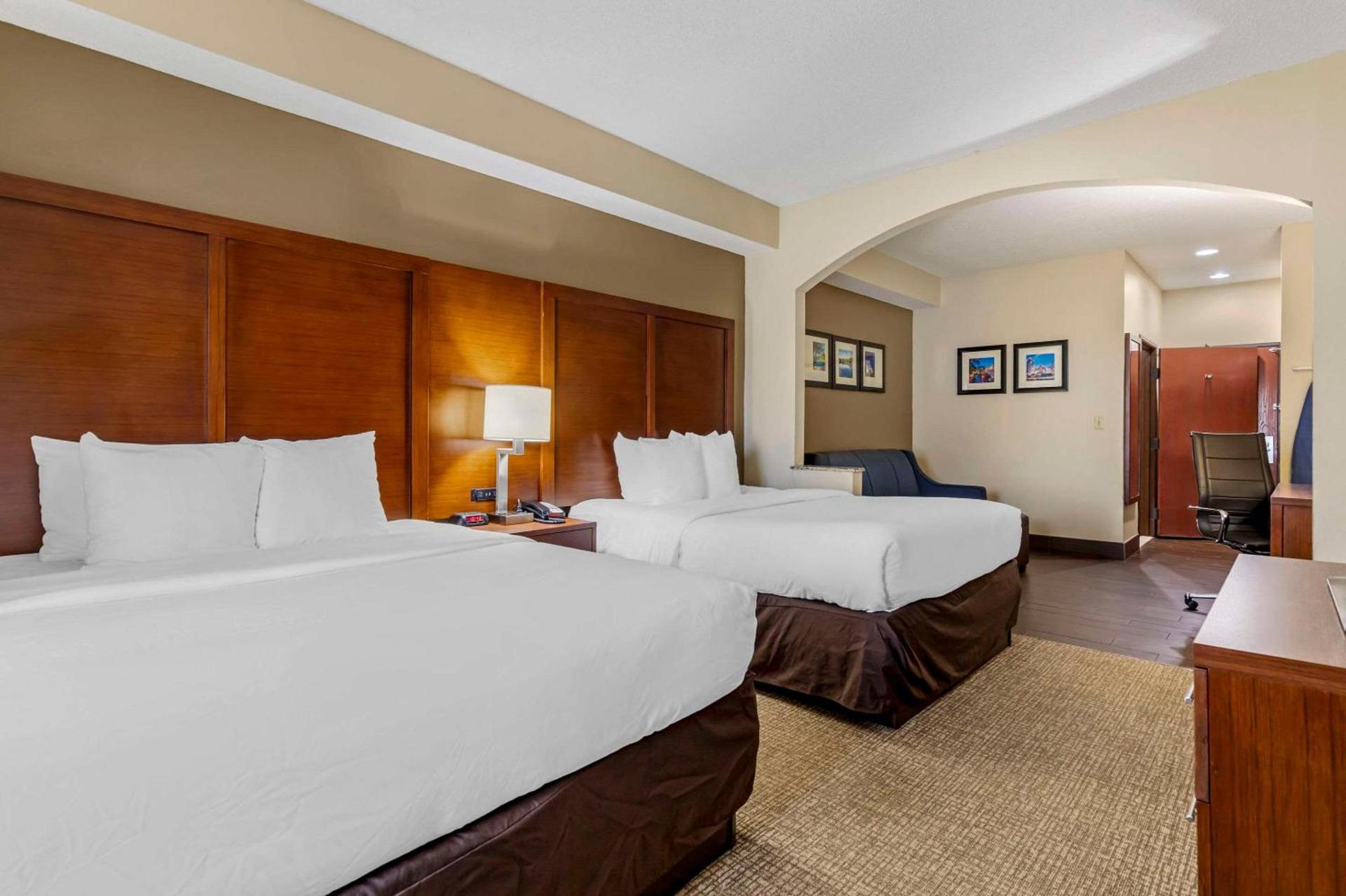 Comfort Inn & Suites Seguin photo 22