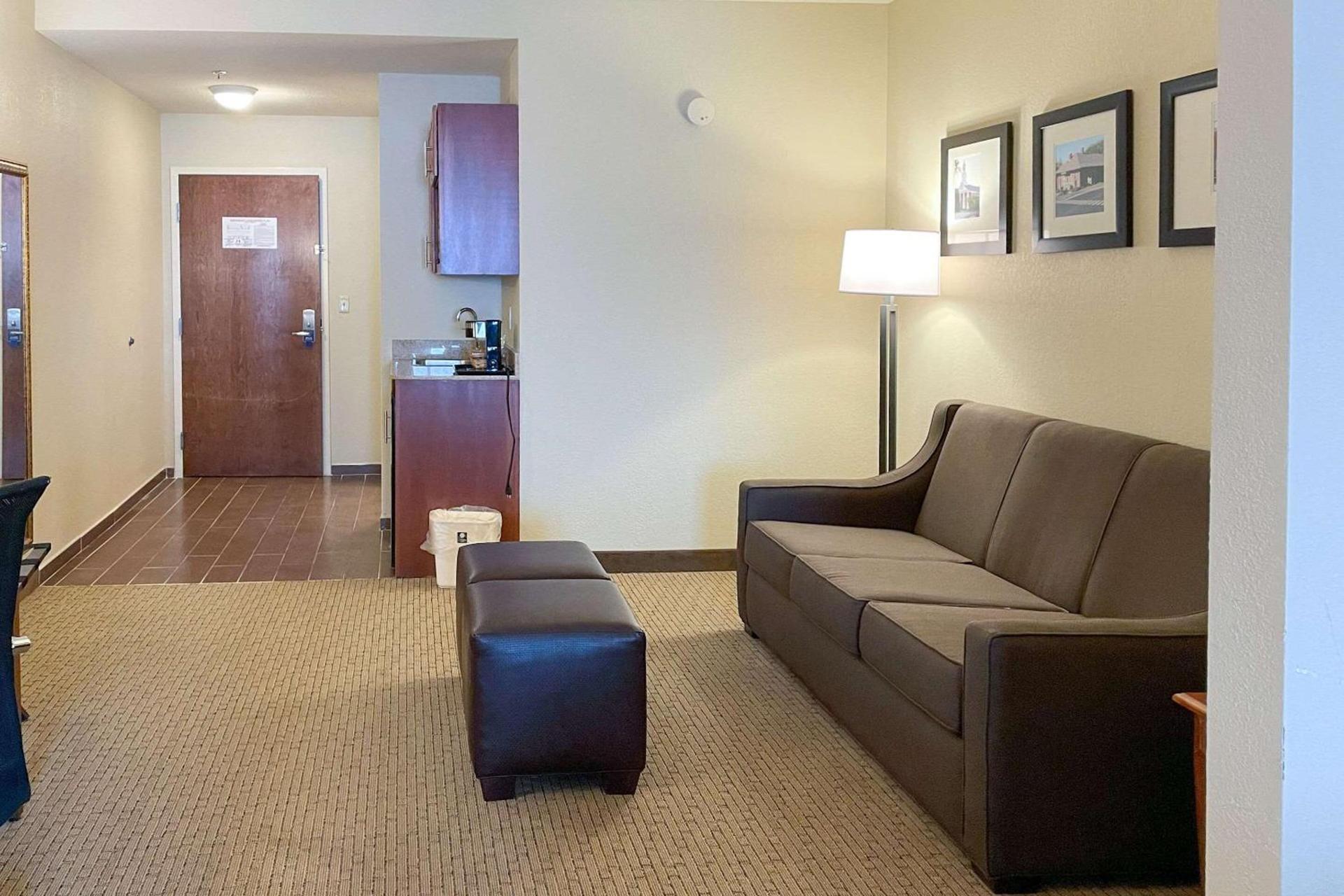 Comfort Inn & Suites Rogersville photo 26