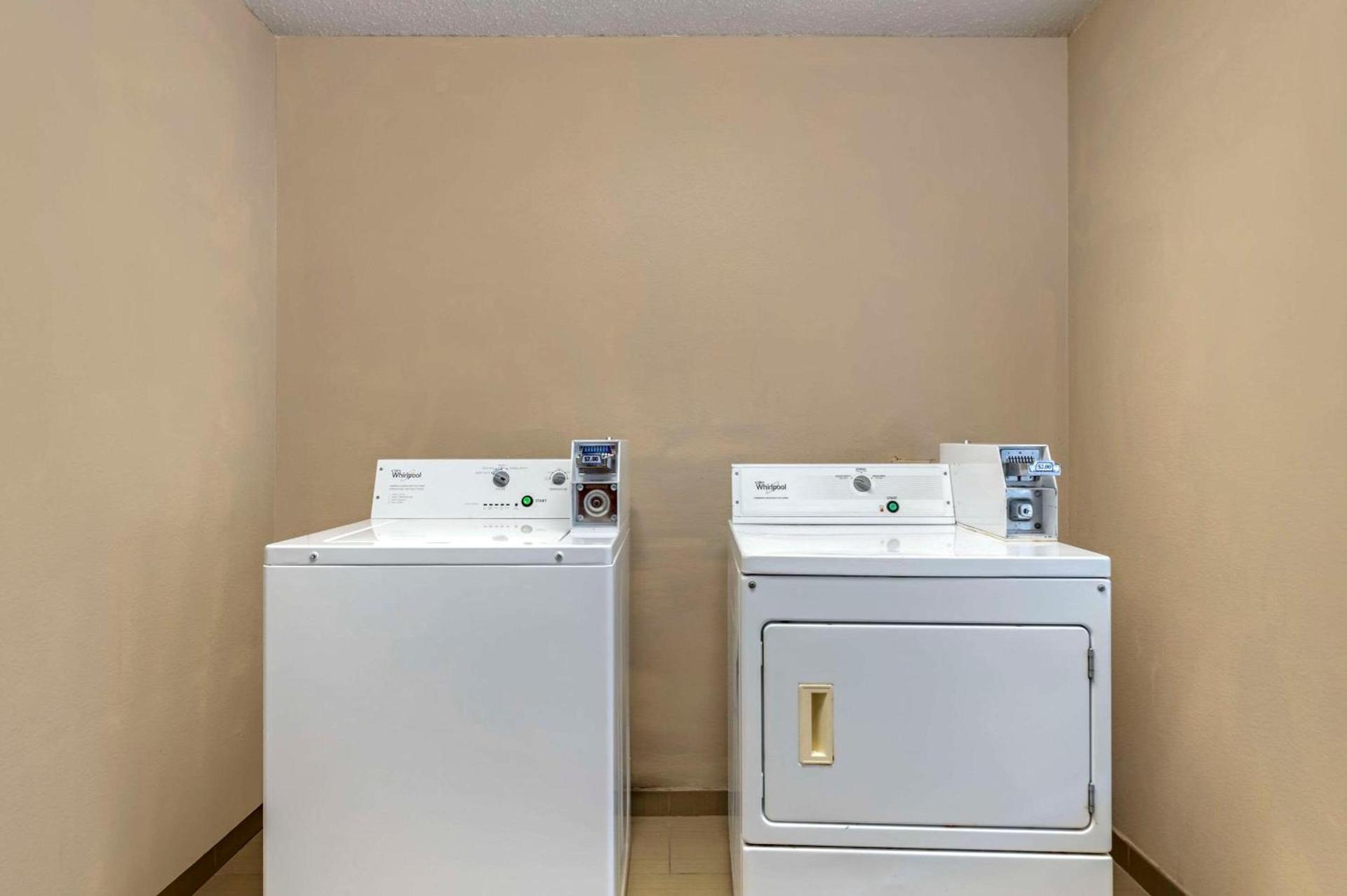 Comfort Inn & Suites Seguin photo 34