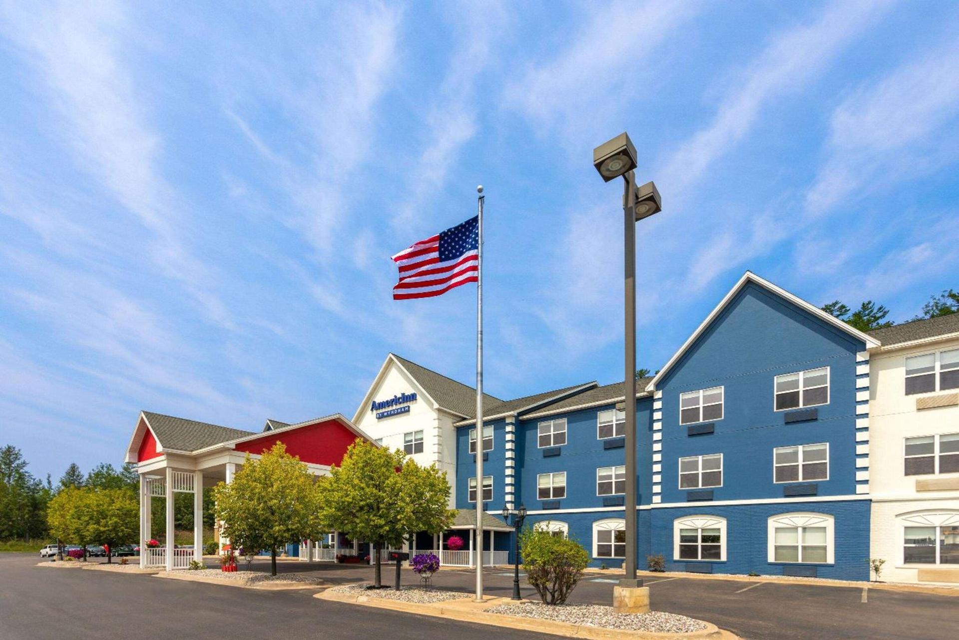 AmericInn by Wyndham Iron Mountain — hotel in Iron Mountain