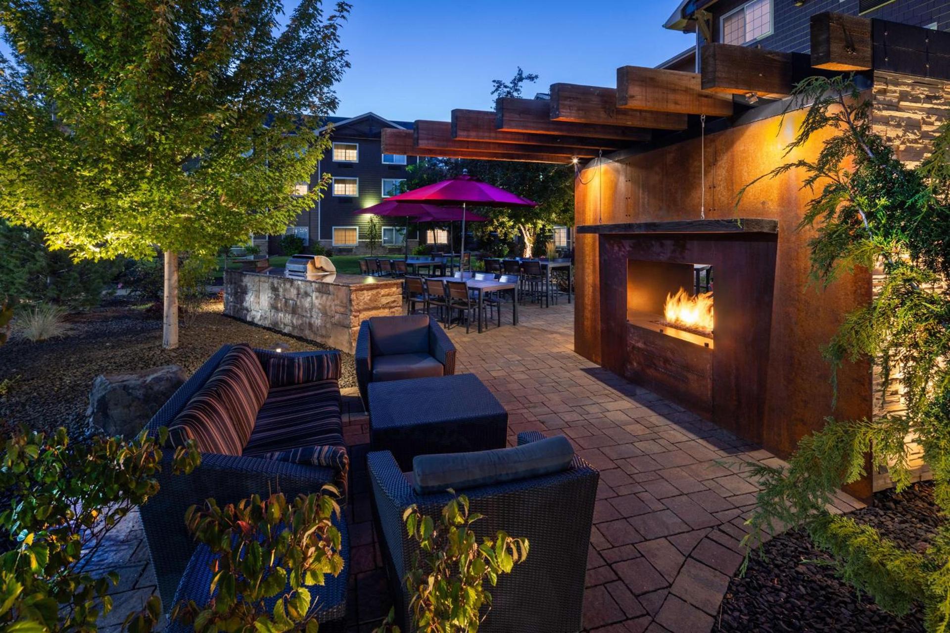 Hampton Inn Pullman photo 4