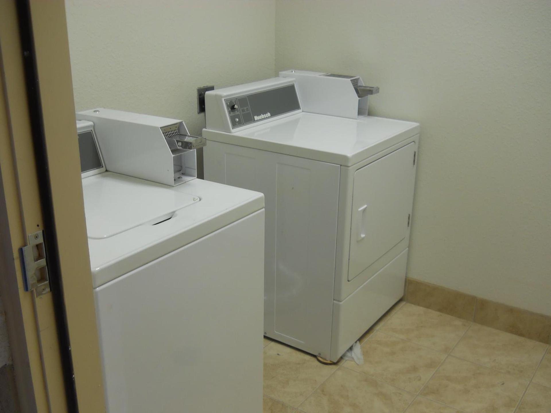 Big Lake Inn and Suites photo 31