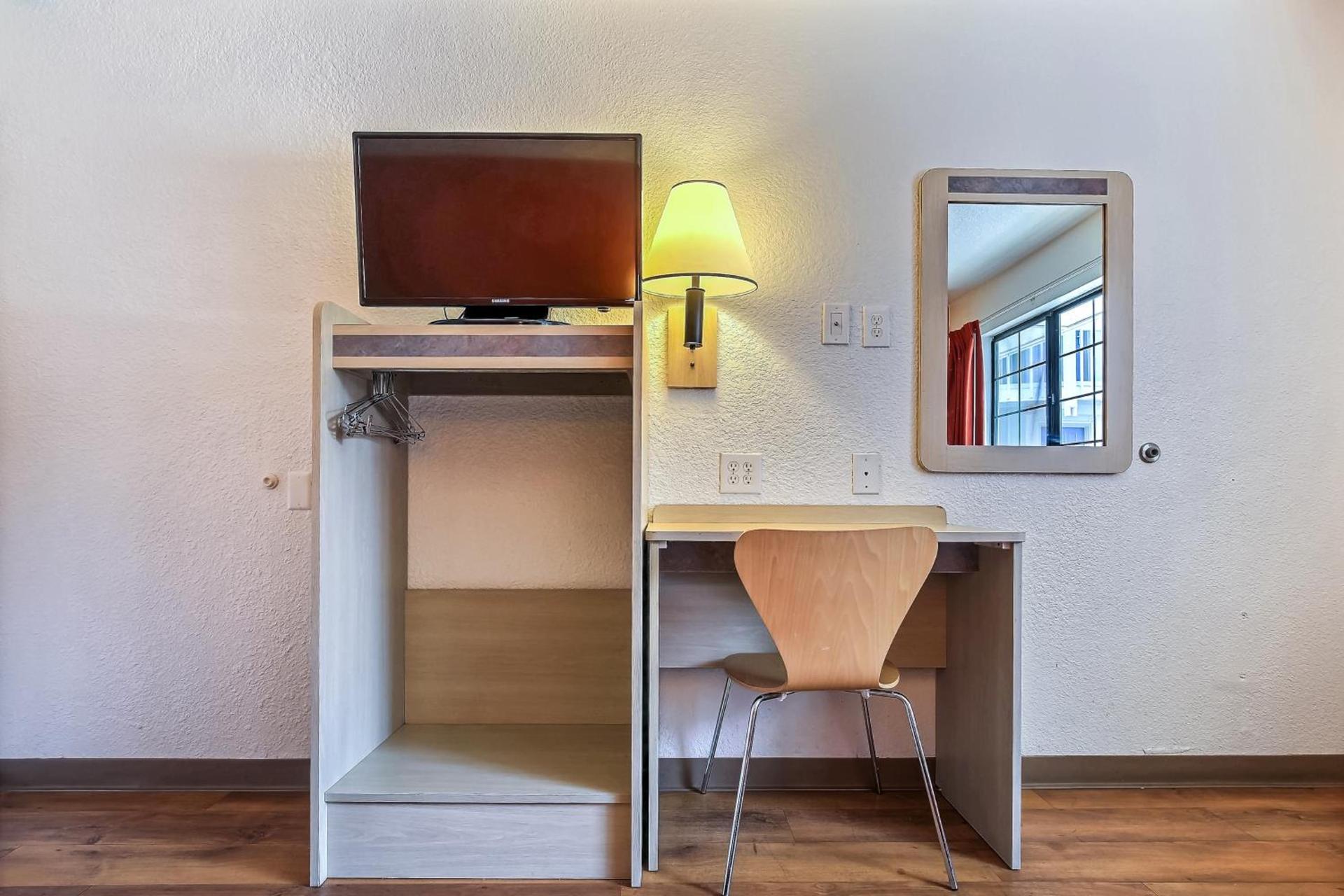 Park Inn by Radisson, Livermore photo 19