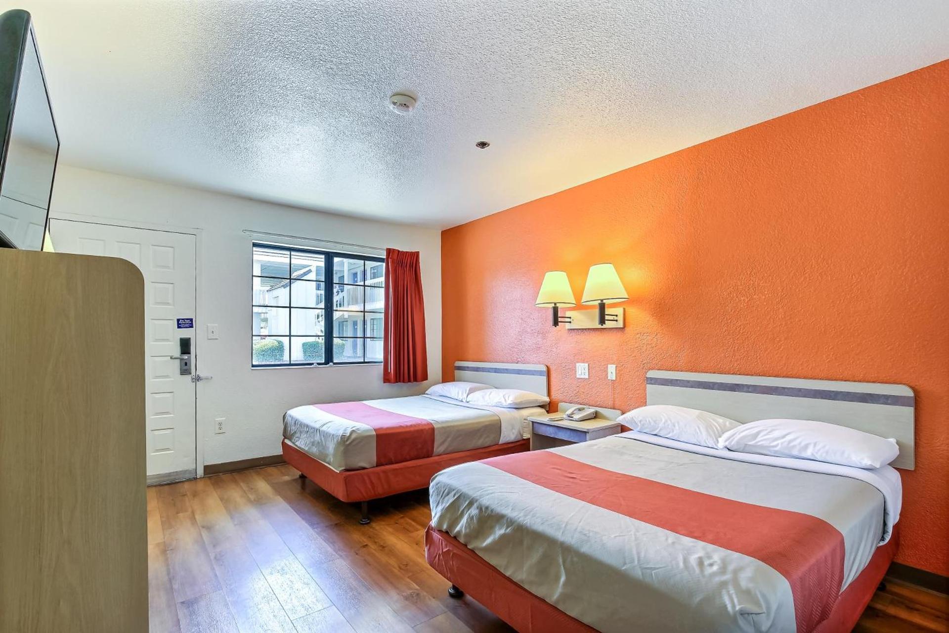 Park Inn by Radisson, Livermore photo 17