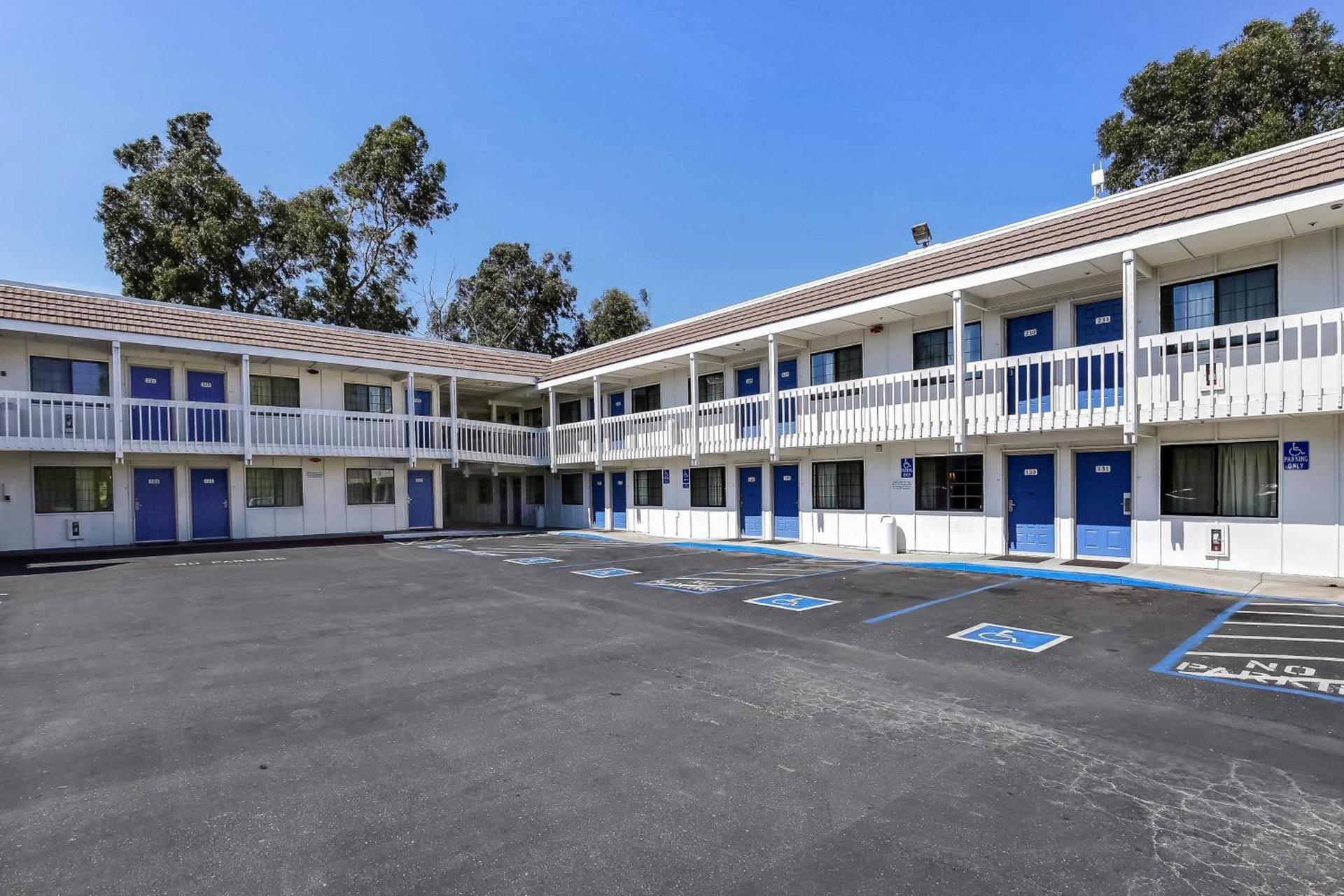 Park Inn by Radisson, Livermore photo 8