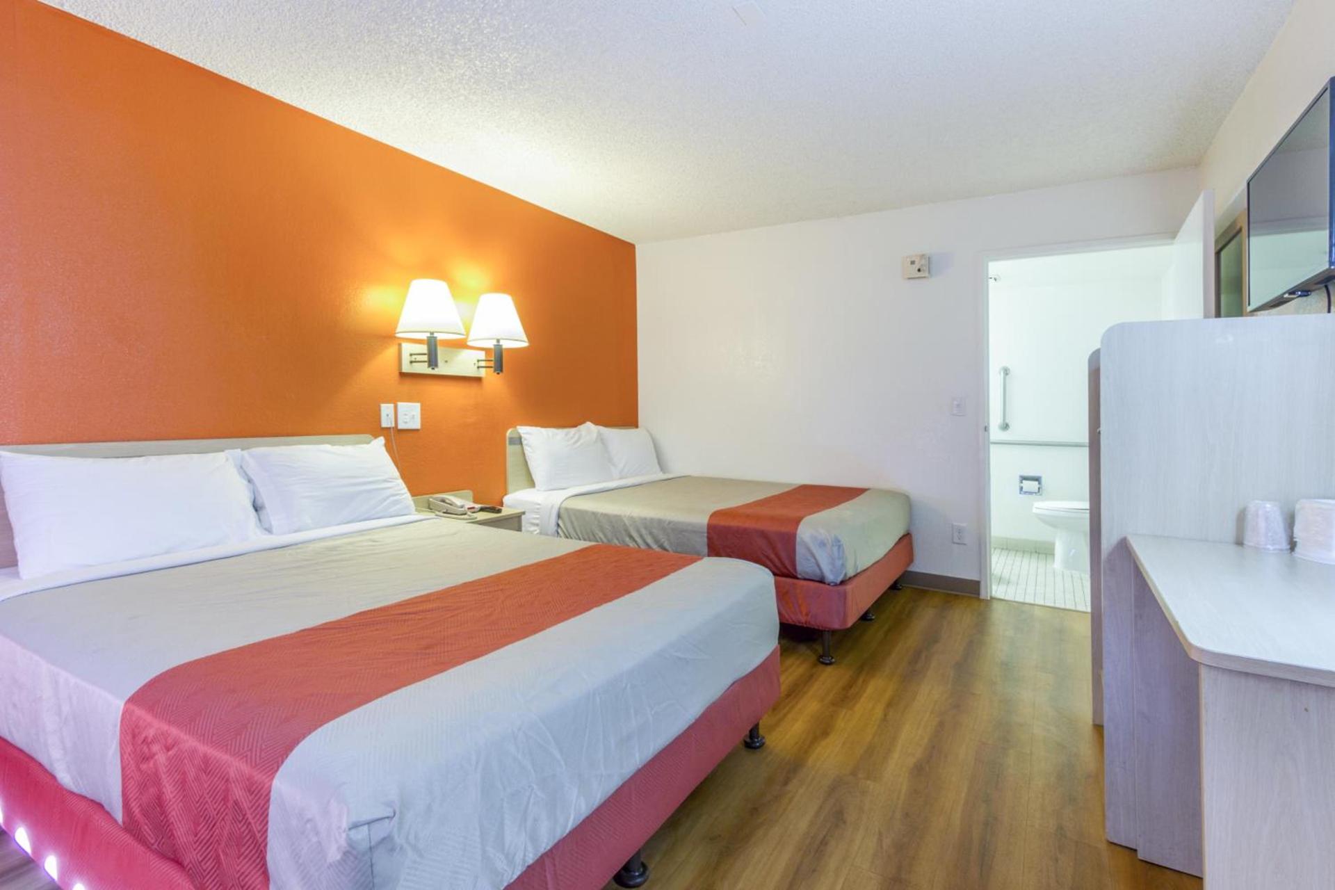 Motel 6-Phoenix, AZ - Airport - 24th Street photo 4