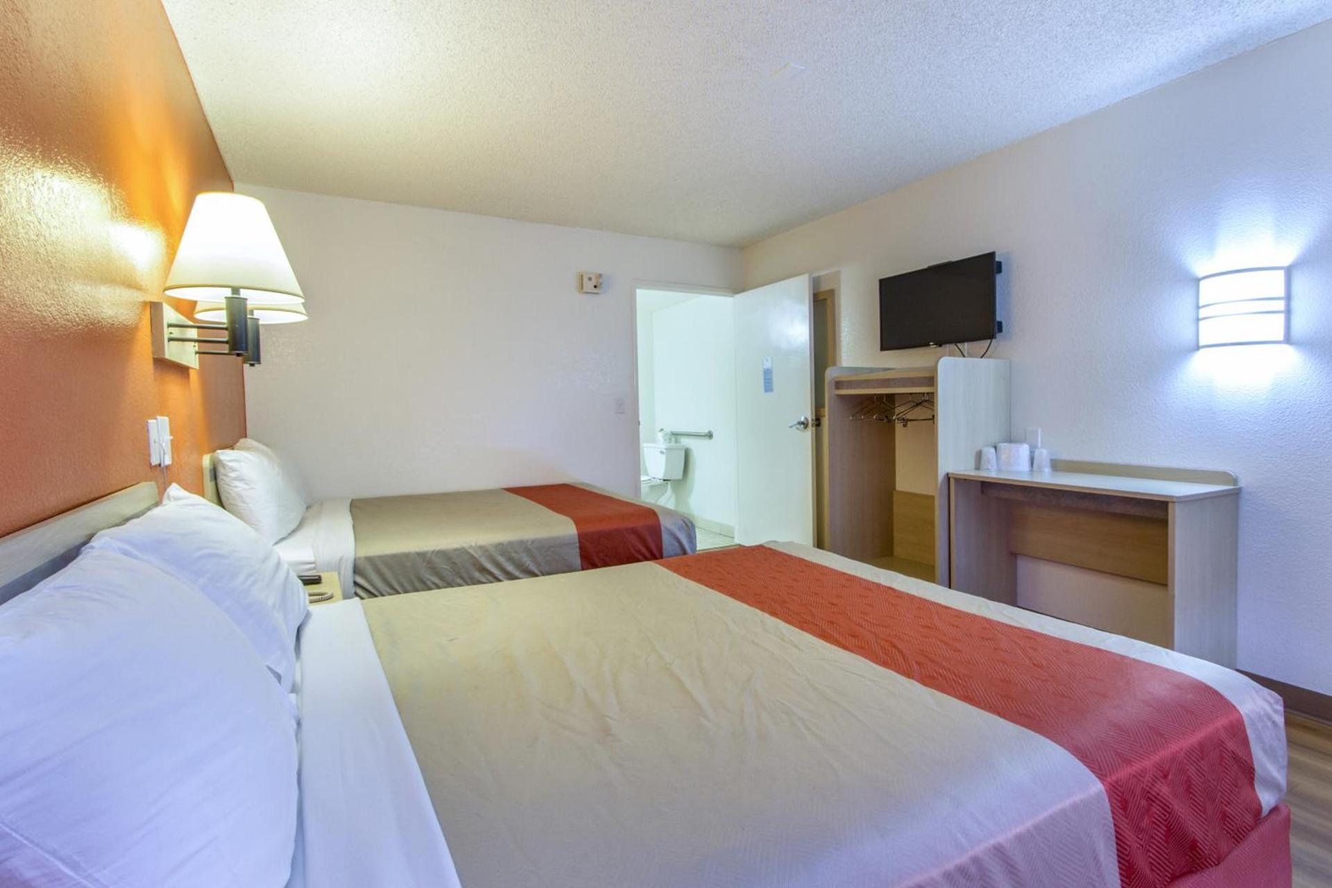 Motel 6-Phoenix, AZ - Airport - 24th Street photo 5