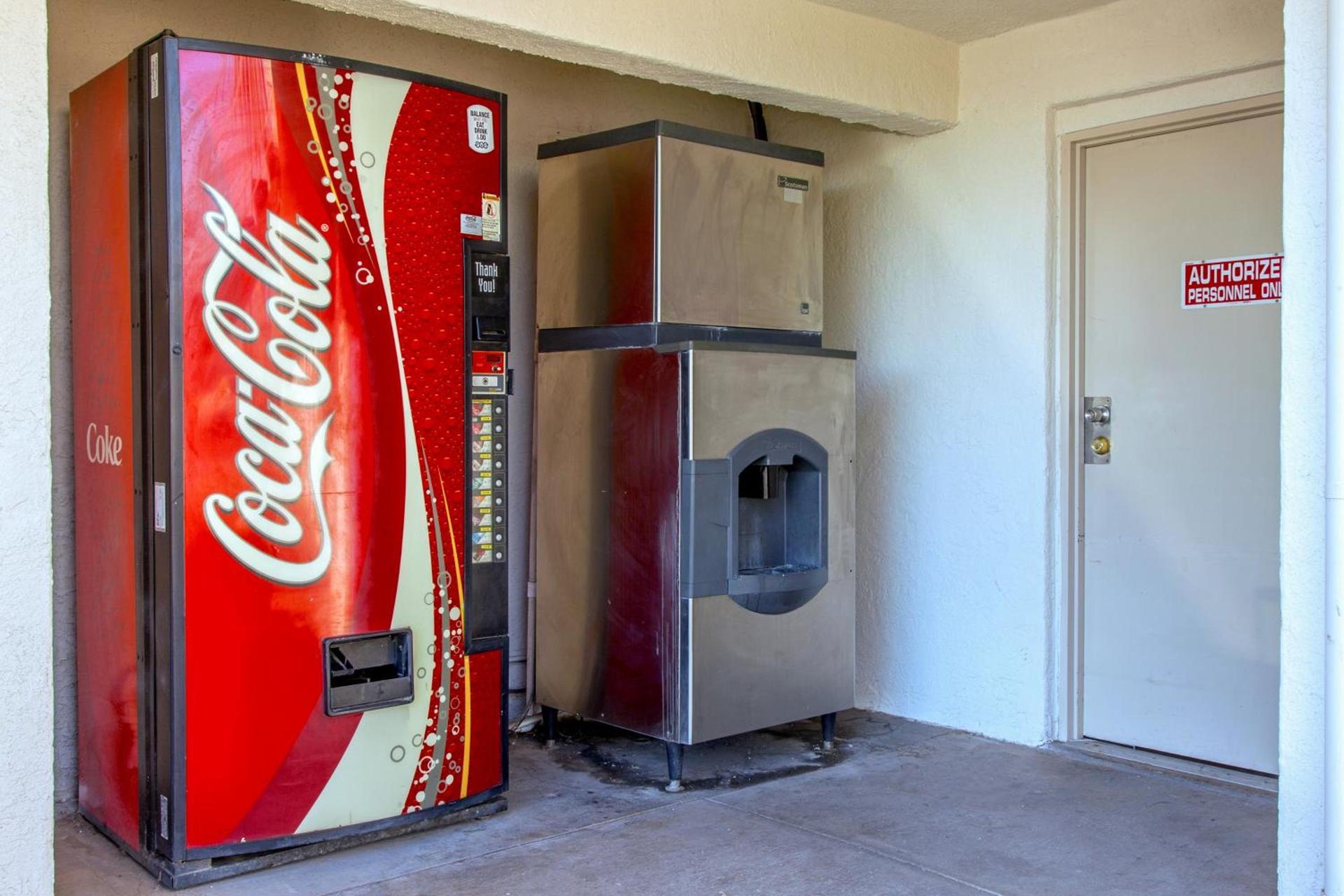 Motel 6-Phoenix, AZ - Airport - 24th Street photo 30