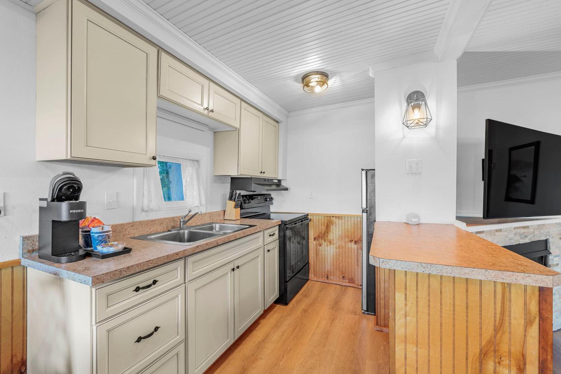Placid Bay Hotel photo 52
