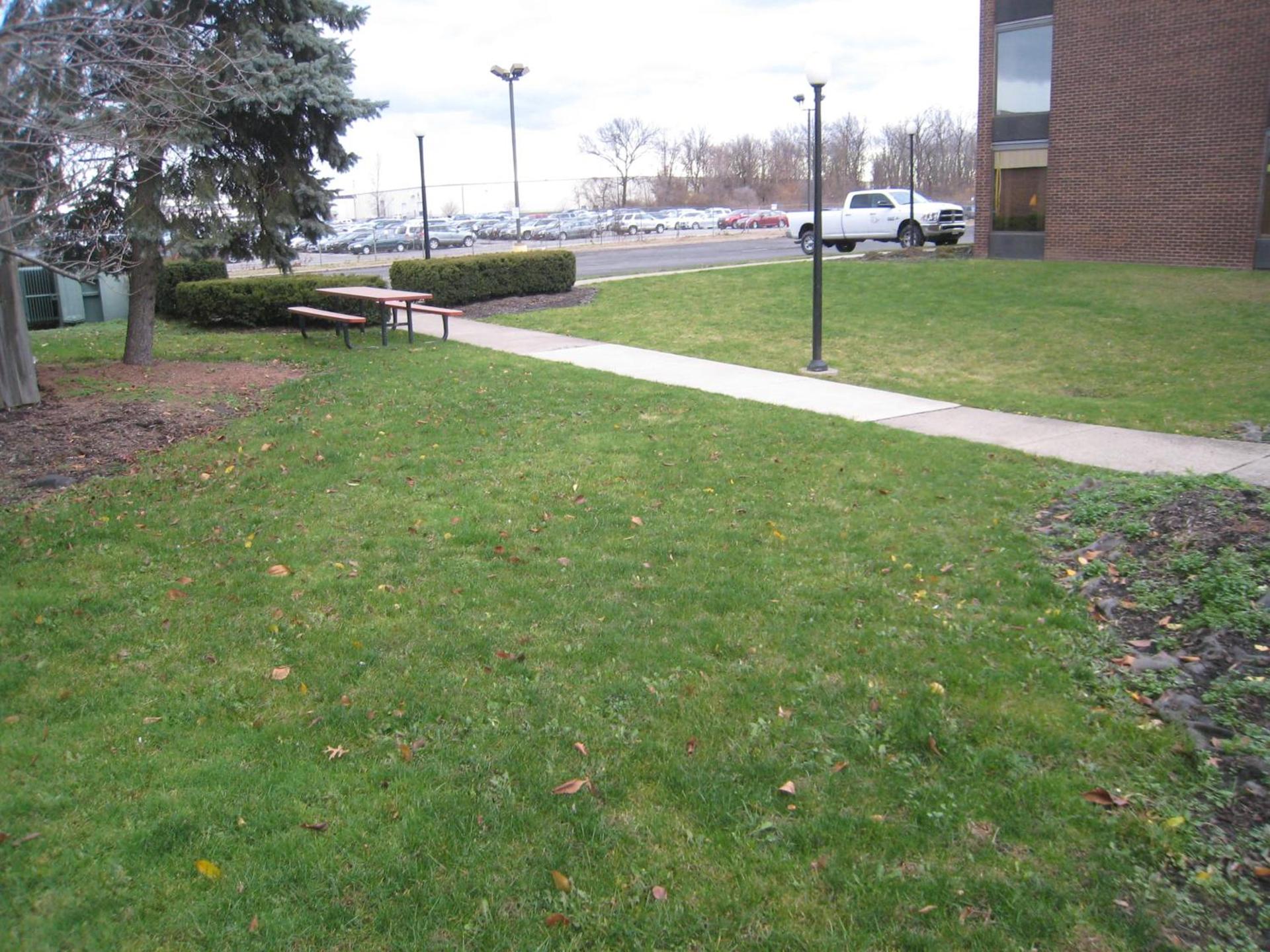 Days Inn by Wyndham Columbus Airport photo 41
