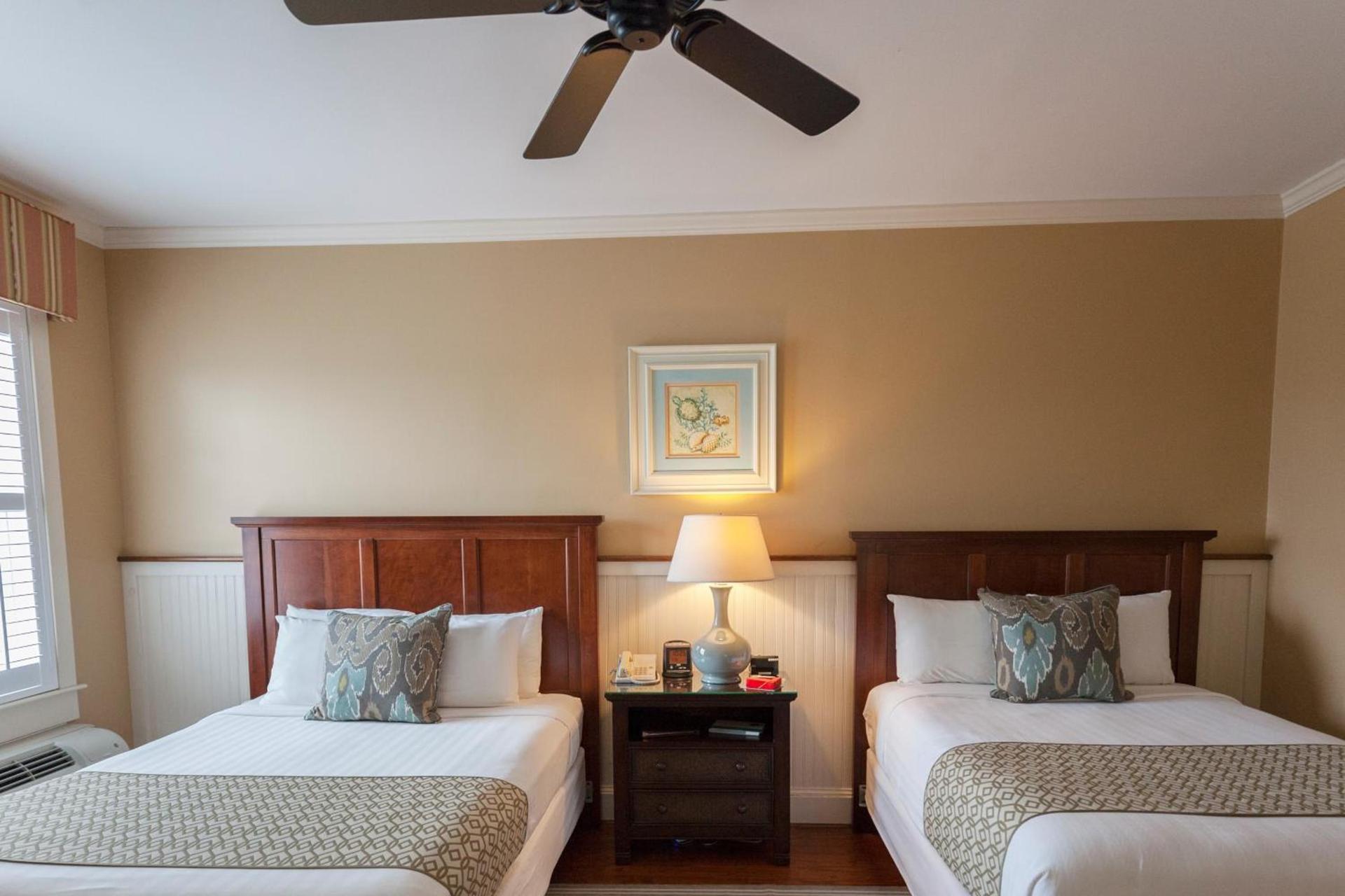 Elizabeth Pointe Lodge photo 36
