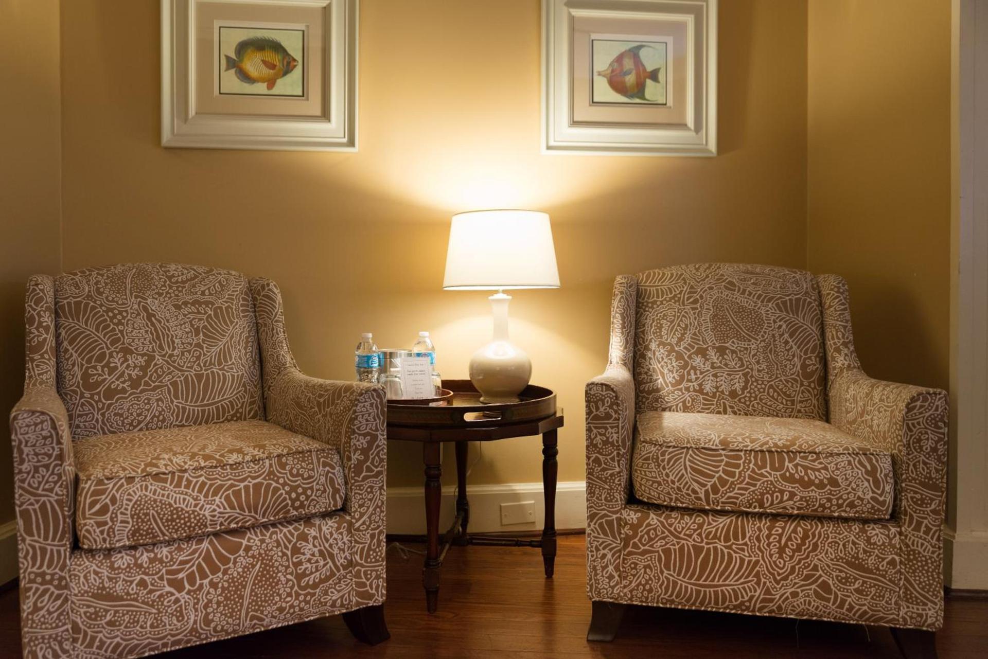 Elizabeth Pointe Lodge photo 67
