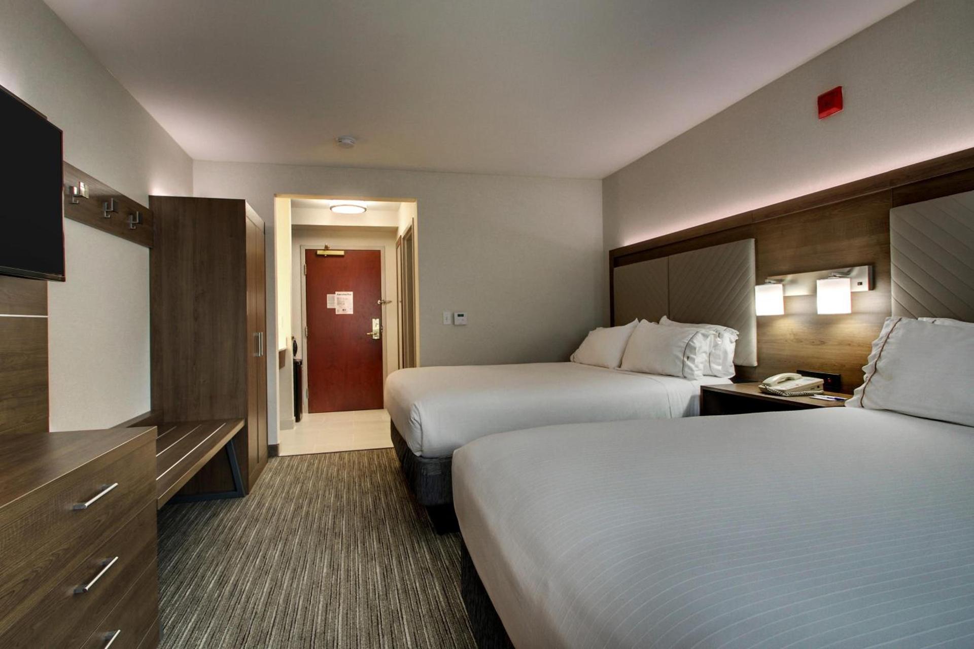 Holiday Inn Express Durham-UNH by IHG photo 4
