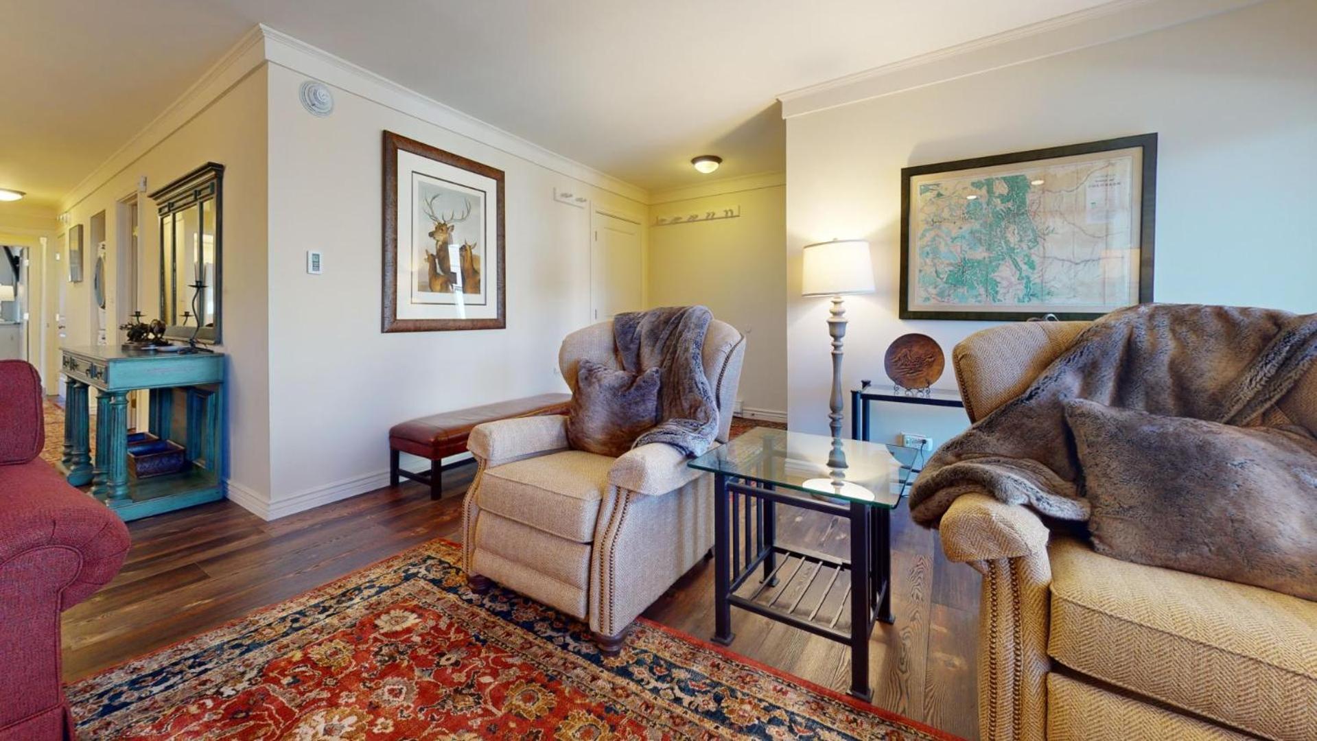Enzian - CoralTree Residence Collection photo 32