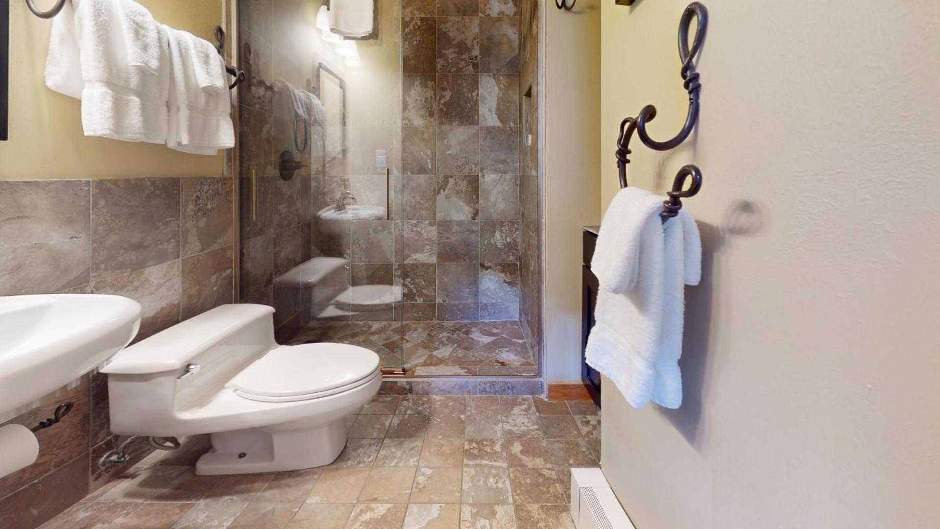Vail 21 - CoralTree Residence Collection photo 27