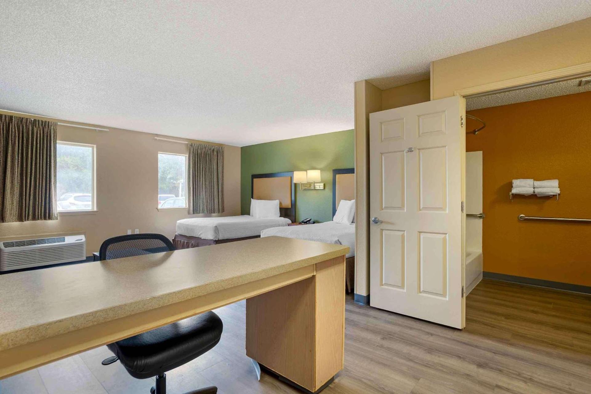 Extended Stay America Select Suites - Houston - Sugar Land photo 22