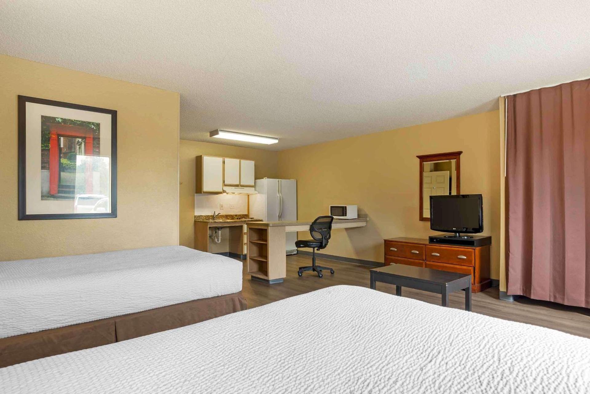 Extended Stay America Select Suites - Houston - Sugar Land photo 21