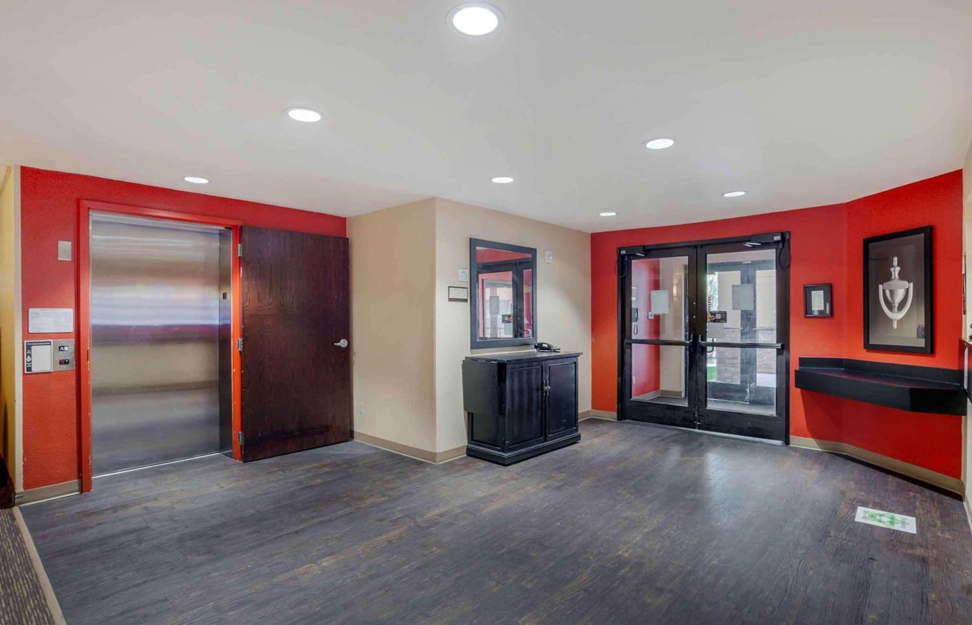 Extended Stay America Suites - Los Angeles - Torrance Blvd photo 5