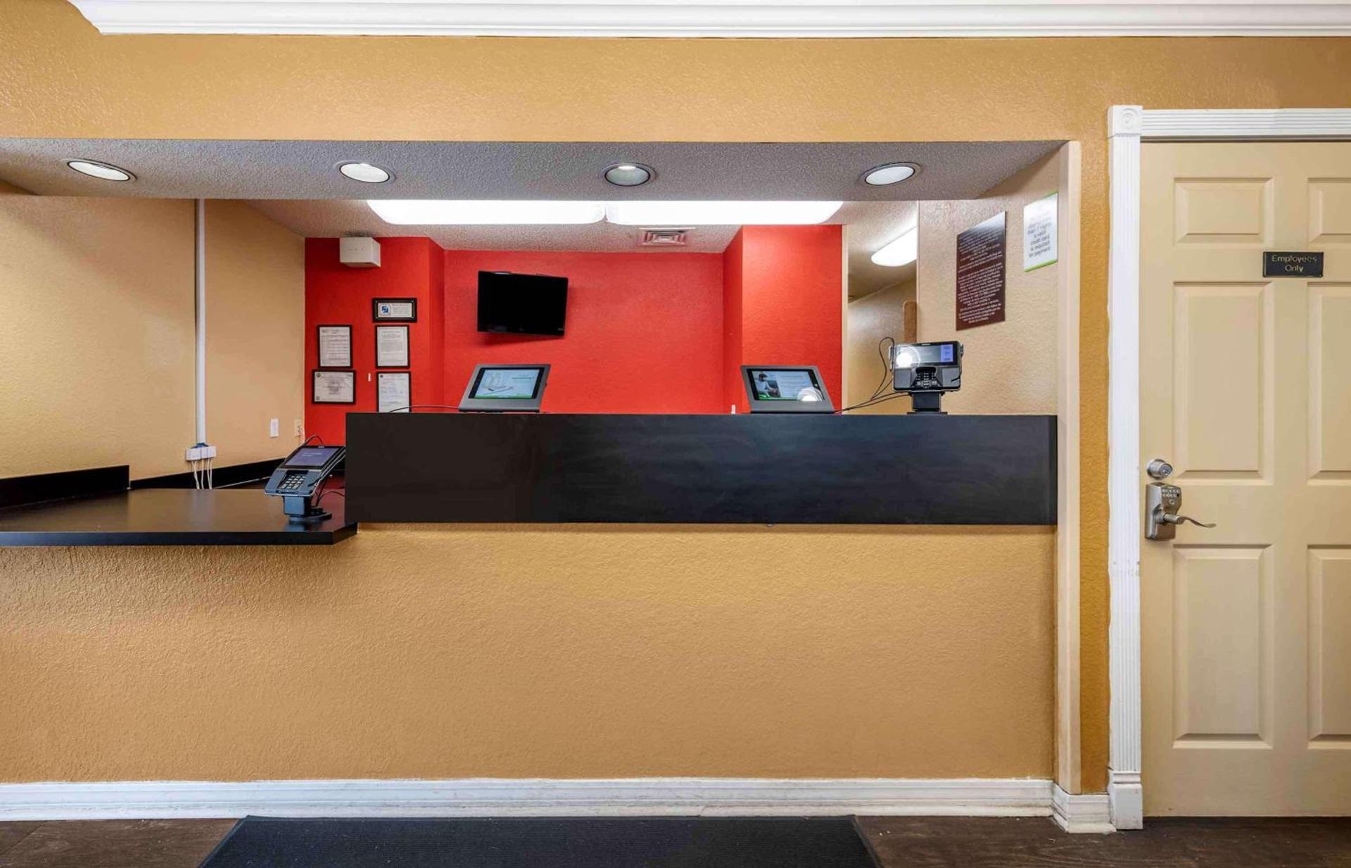 Extended Stay America Select Suites - Jacksonville - Southside - St Johns Towne Ctr photo 5