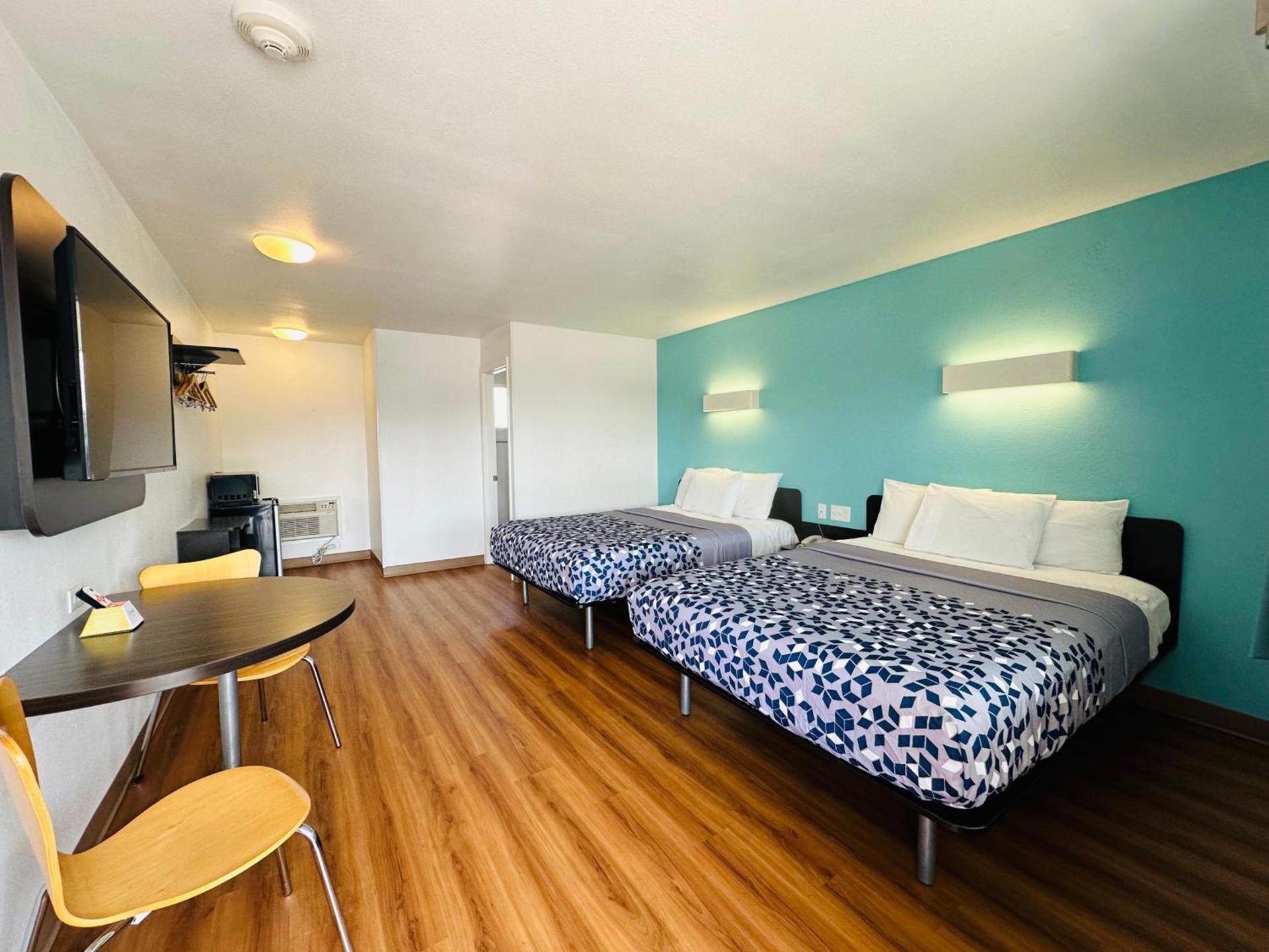 Beachside Inn photo 21