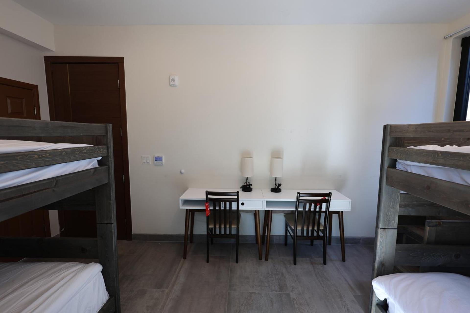 WestLA Hostel Full Bed photo 16