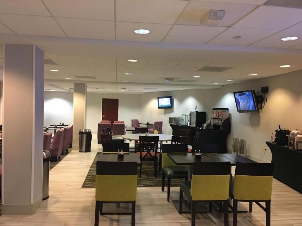 Best Western Plus Boston Hotel photo 6