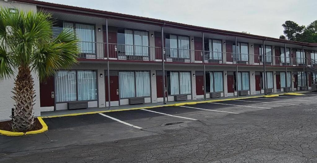 Red Roof Inn Florence, SC photo 6