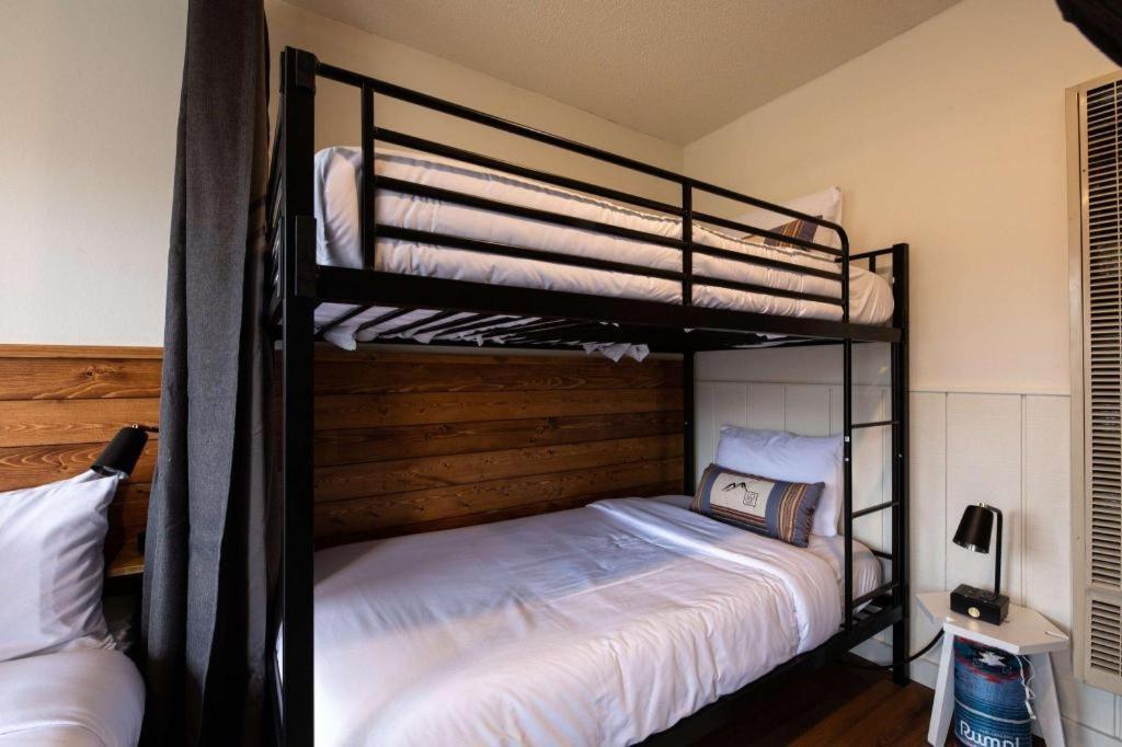 LOGE Breckenridge photo 8