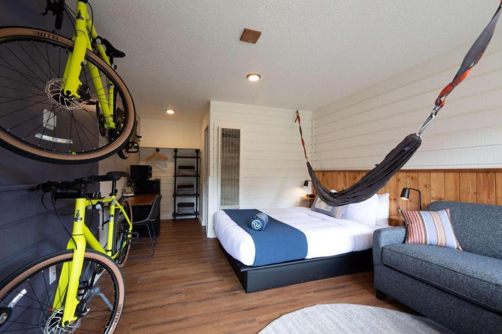 LOGE Breckenridge photo 14