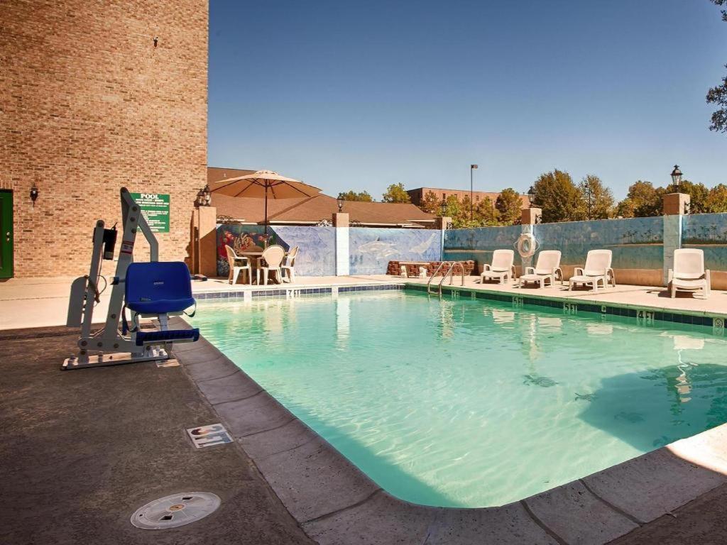 Baton Rouge Hotel photo 2