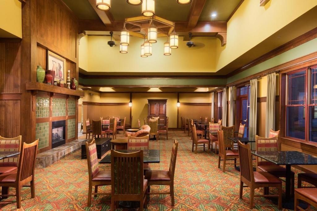 The Q Hotel & Suites photo 7