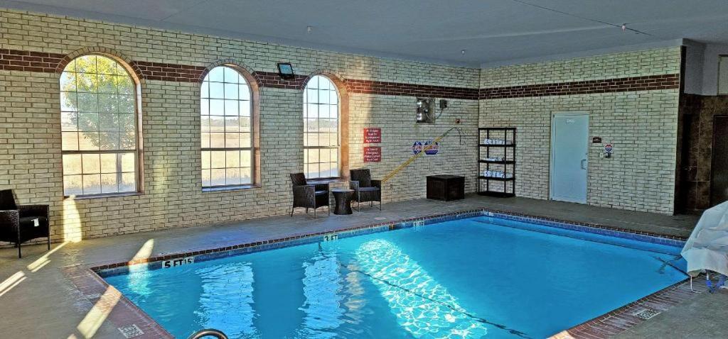 Comfort Suites photo 14