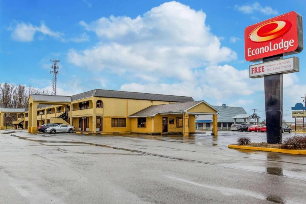 Econo Lodge photo 5