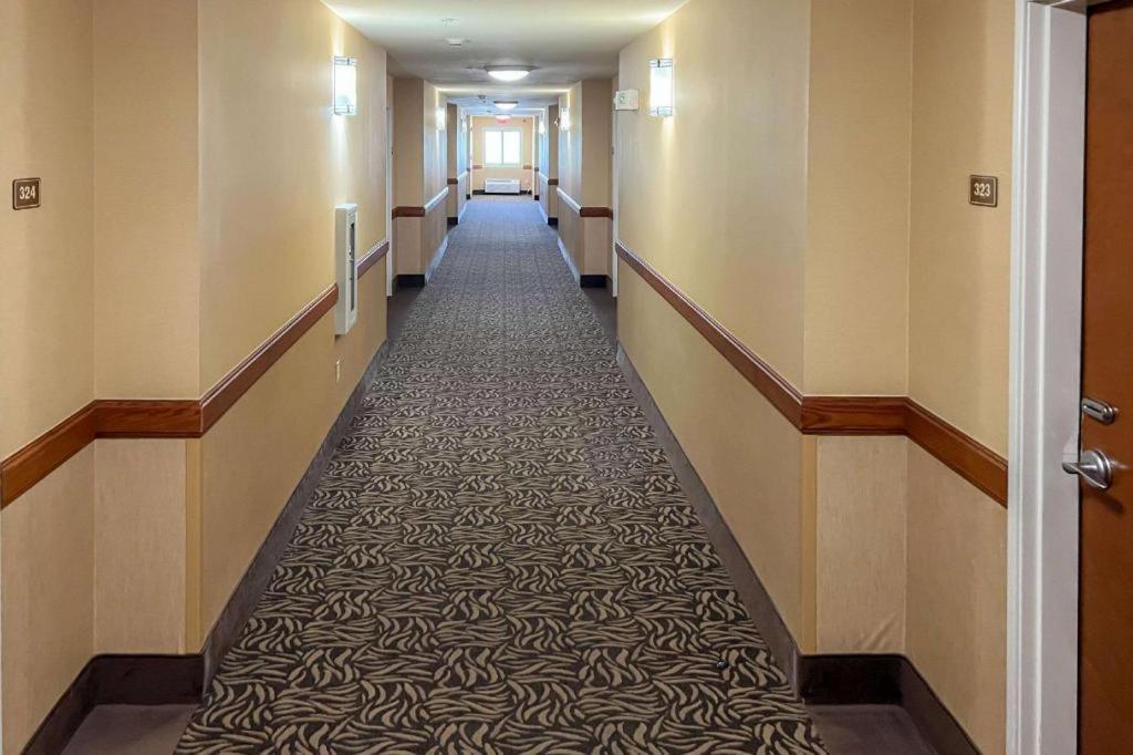 Comfort Inn and Suites Thatcher photo 15