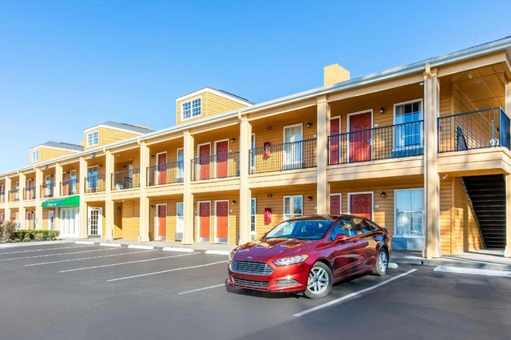Quality Inn Arab Hwy 231 photo 1