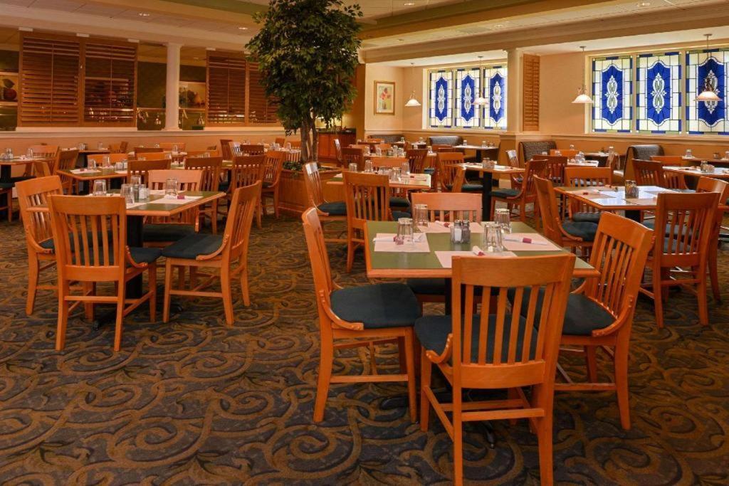 Quality Inn Dutch Inn photo 12