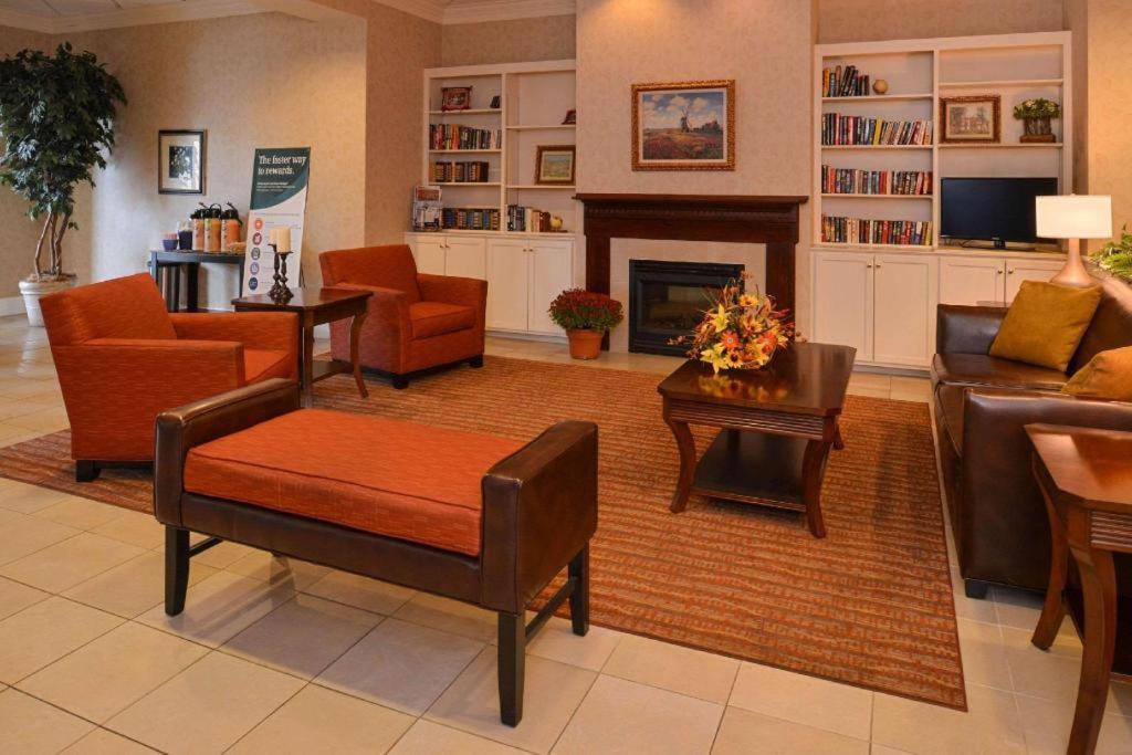 Quality Inn Dutch Inn photo 14