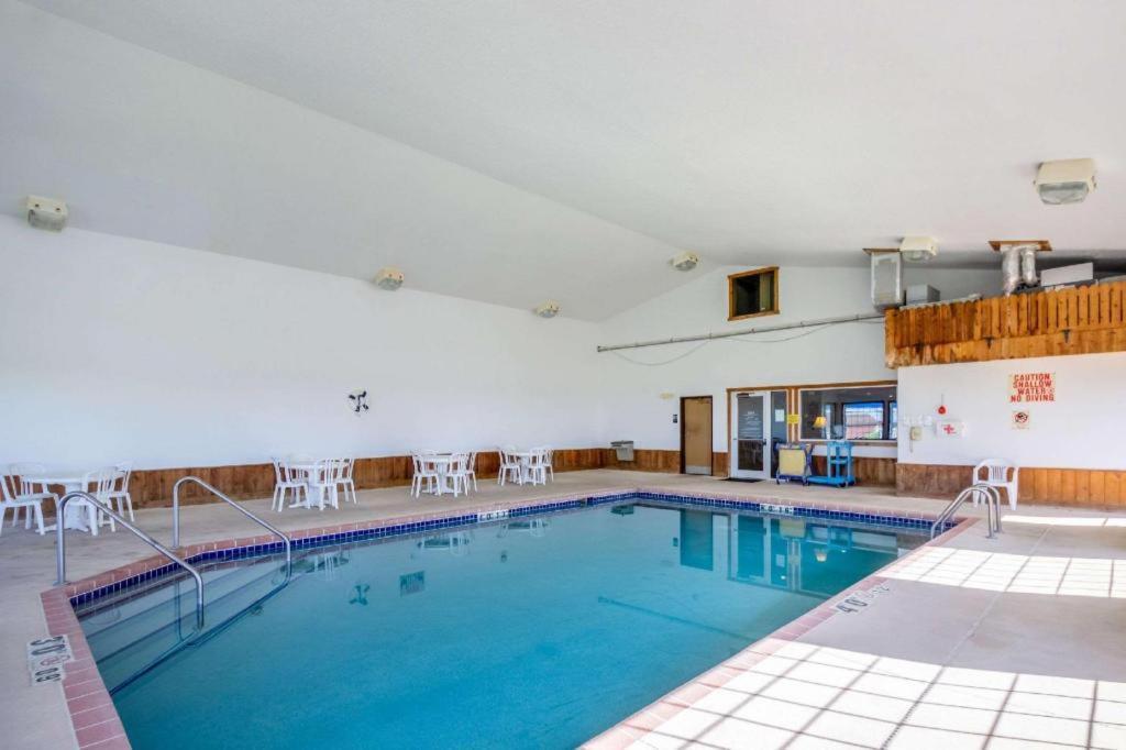 Quality Inn Mineral Point photo 6