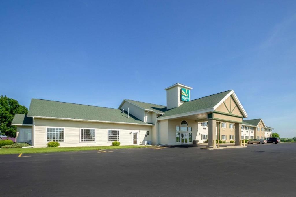 Quality Inn Mineral Point photo 8