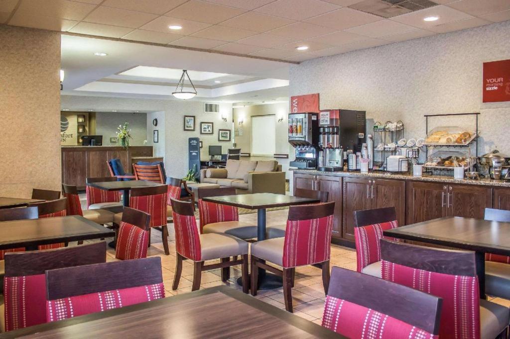 Comfort Inn photo 8