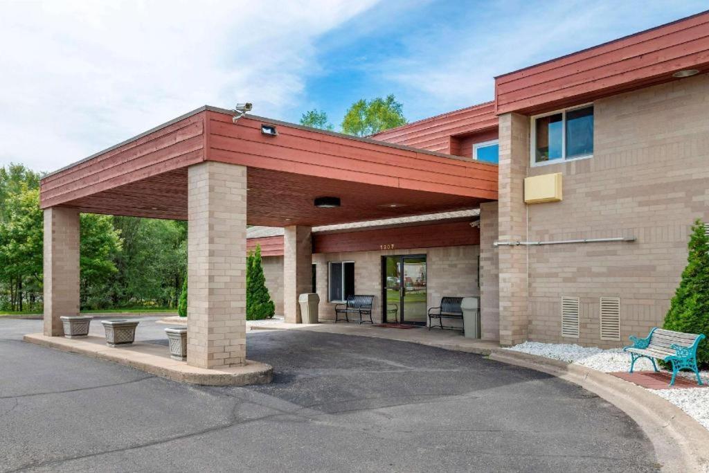 Econo Lodge photo 30