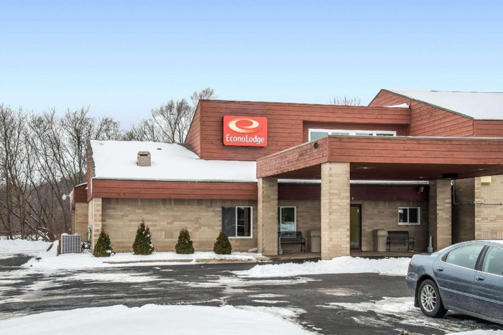 Econo Lodge photo 33