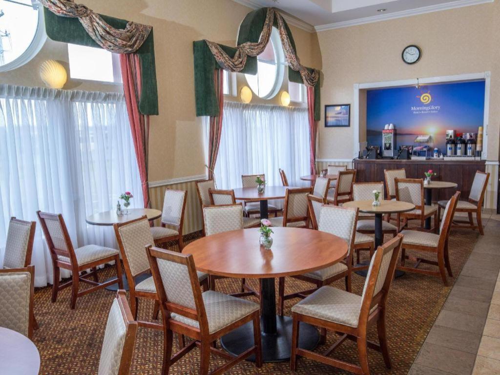 Morning Glory Resort & Suite photo 2