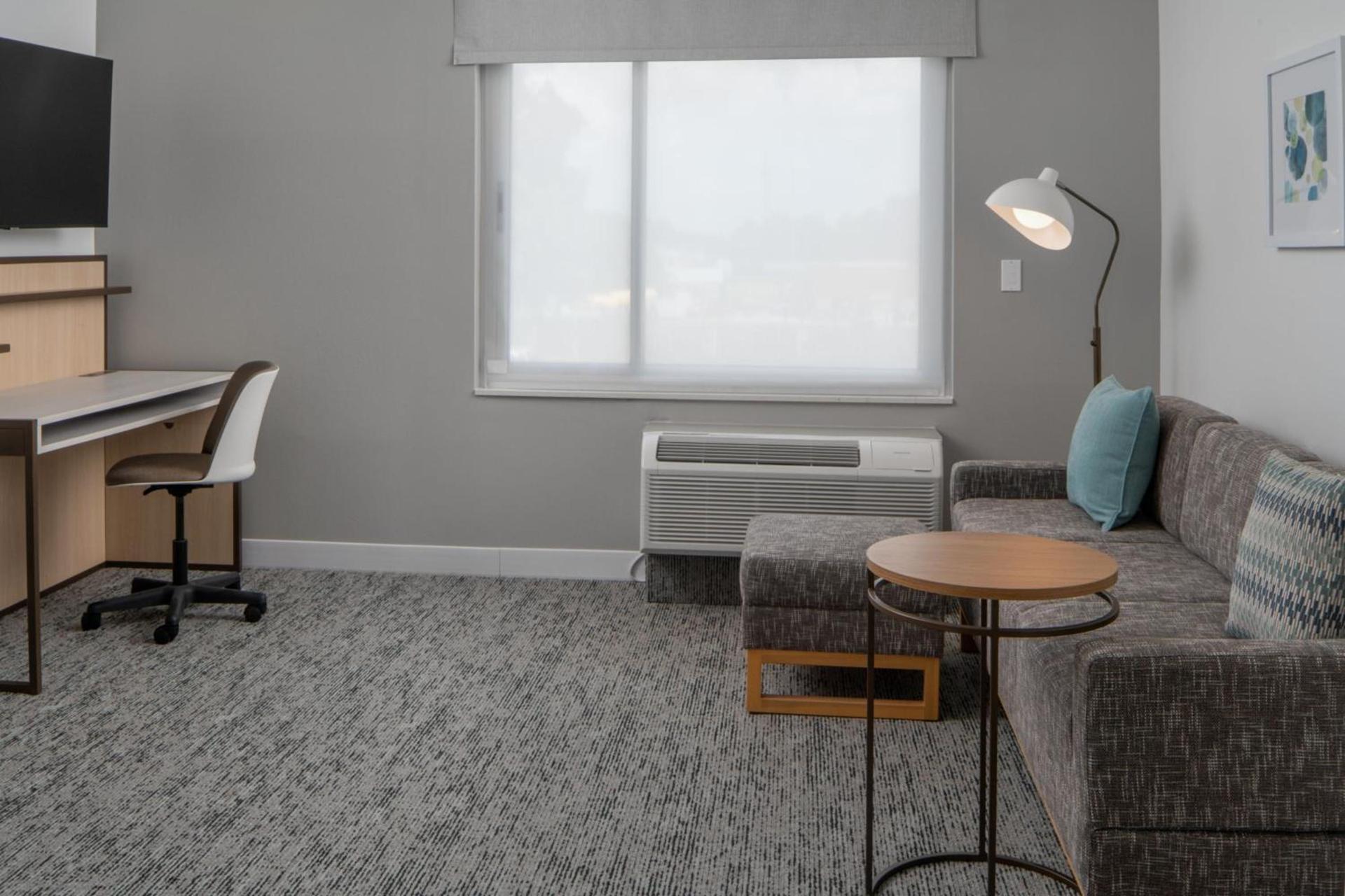 TownePlace Suites by Marriott Pensacola West I-10 photo 6